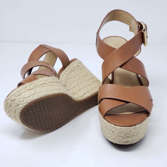 Authentic Michael Kors Wedge Leather Brown Sandal - Picture 6 of 8